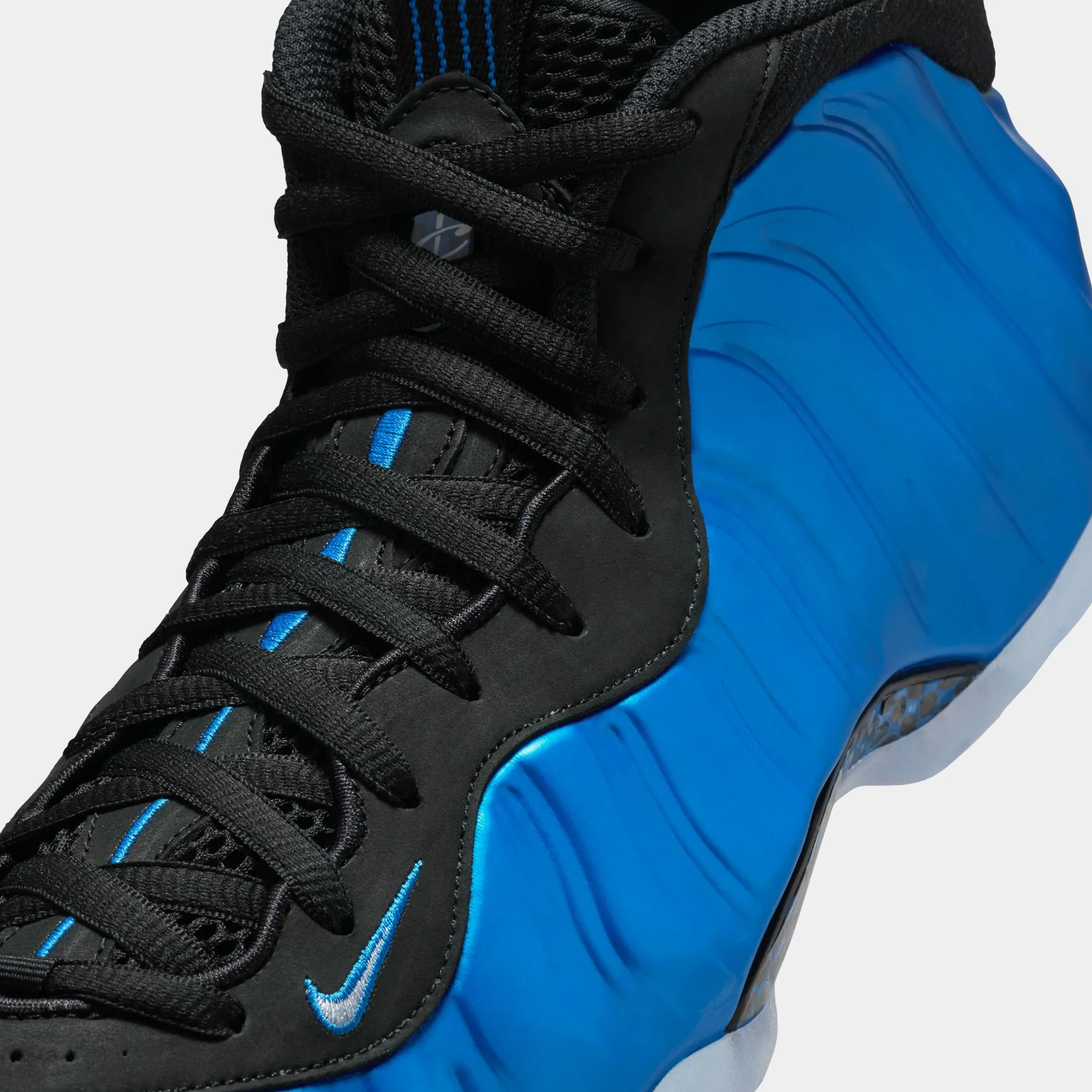 Air Foamposite One International Blue Mens Lifestyle Shoes (Neon Royal/White/Black/Clear) Free Shipping