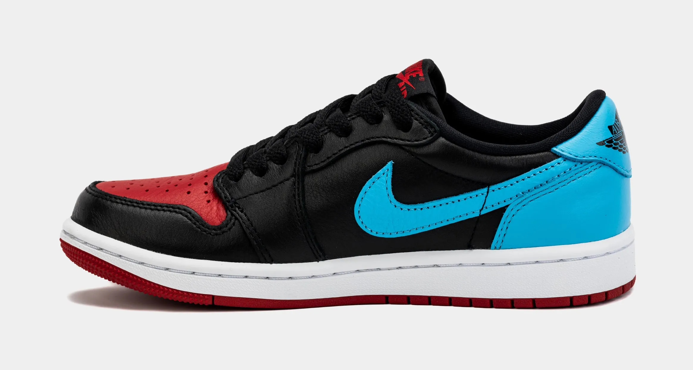 Air Jordan 1 Low OG UNC to Chicago Womens Lifestyle Shoes (Black/Red/Blue)