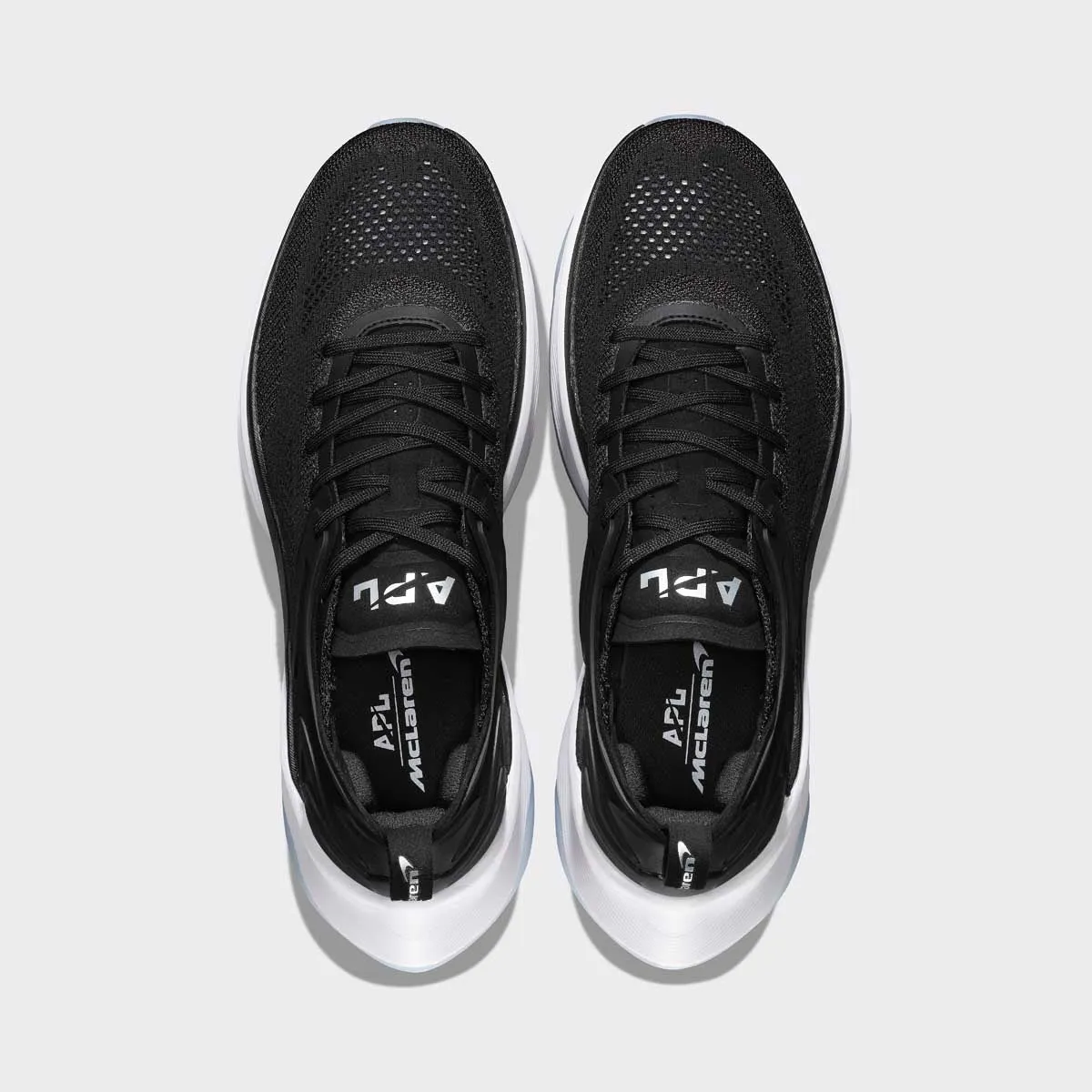 APL  McLaren HySpeed Black / White