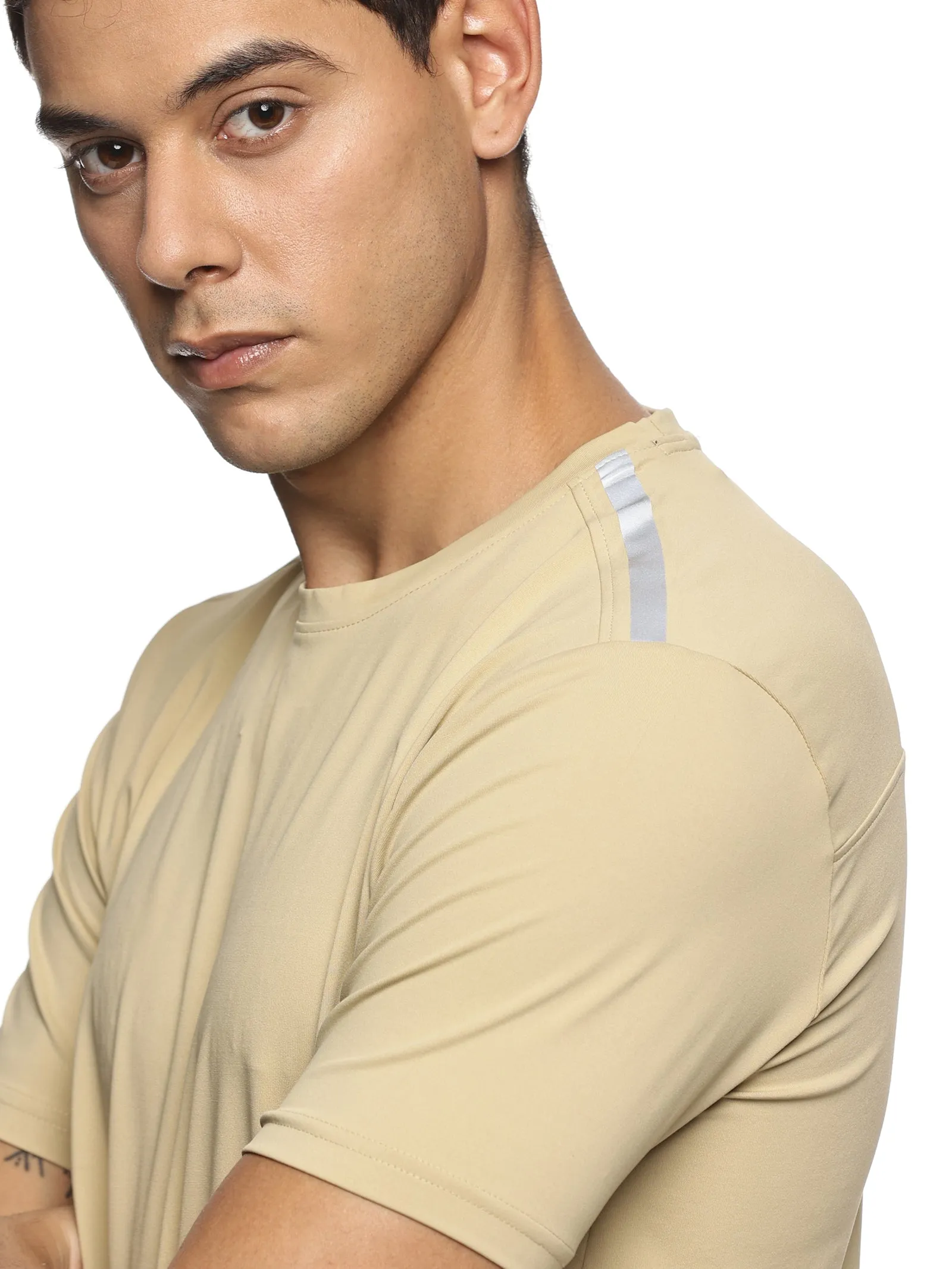 Men Kooltex Solid High Performance Training T-Shirt (Beige)